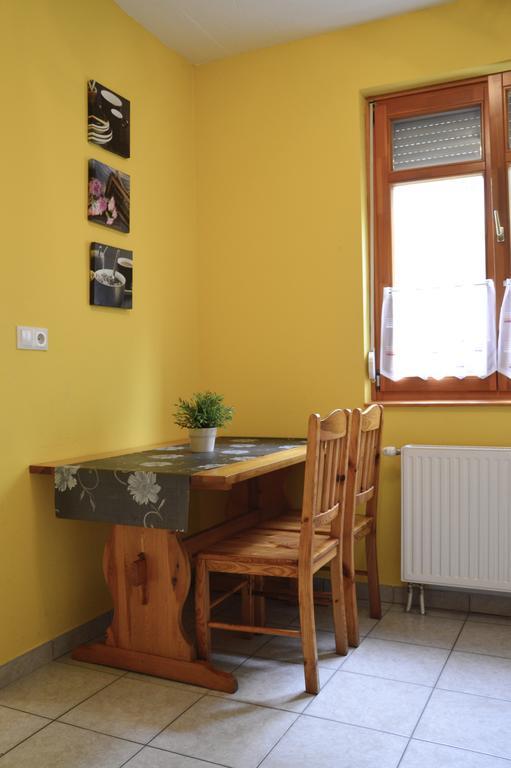 Mediterran Vendeghaz Kecskemét Exteriör bild